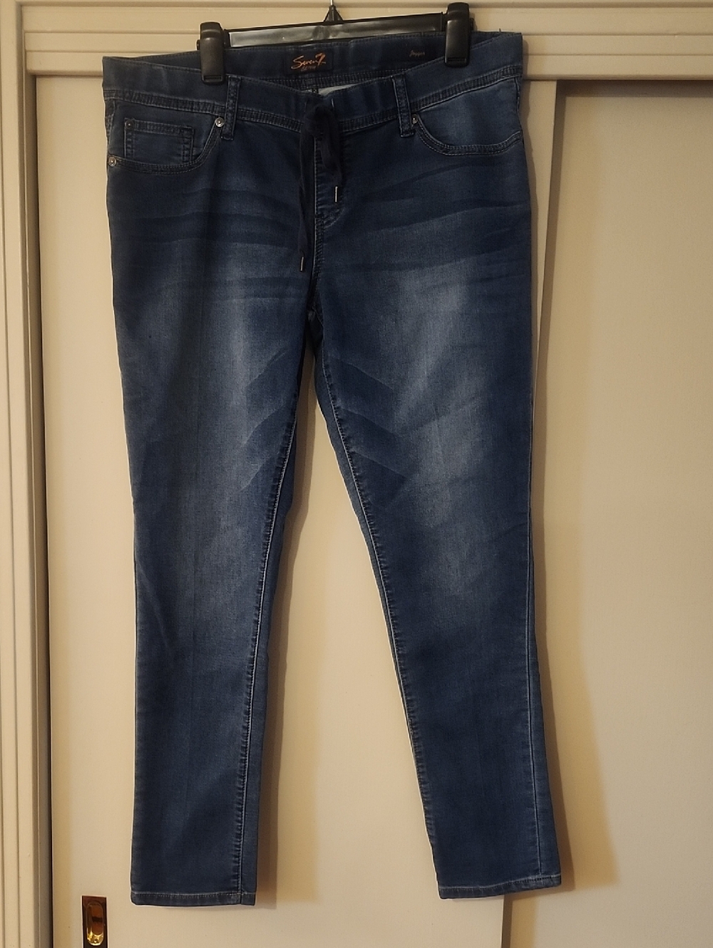 Seven Stretch Mid-Rise Blue Women’s Jeans